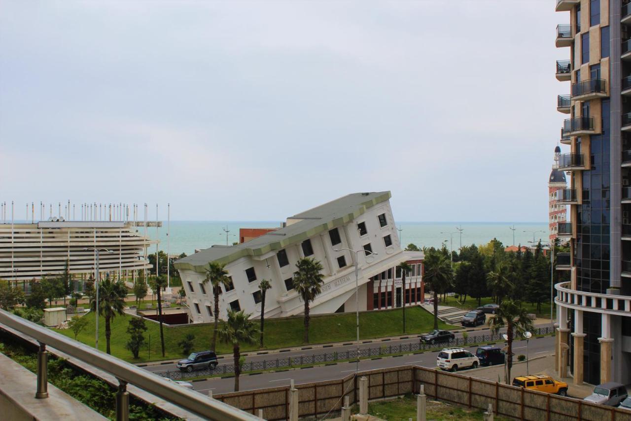 Orbi Lux Apartment Batoemi Buitenkant foto