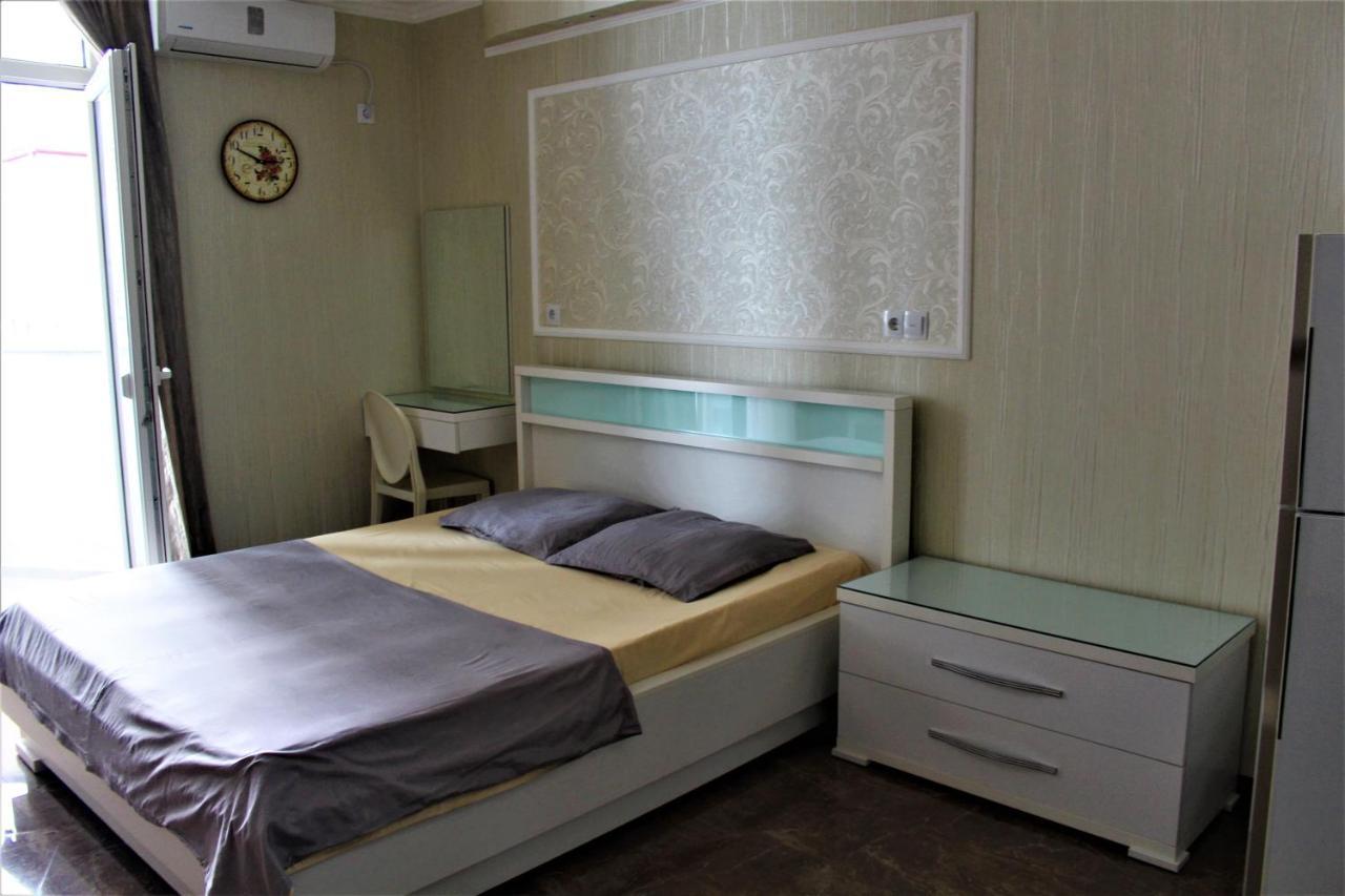 Orbi Lux Apartment Batoemi Buitenkant foto