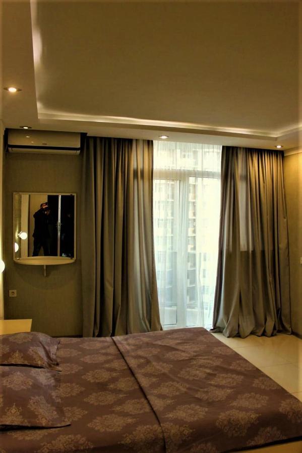 Orbi Lux Apartment Batoemi Buitenkant foto
