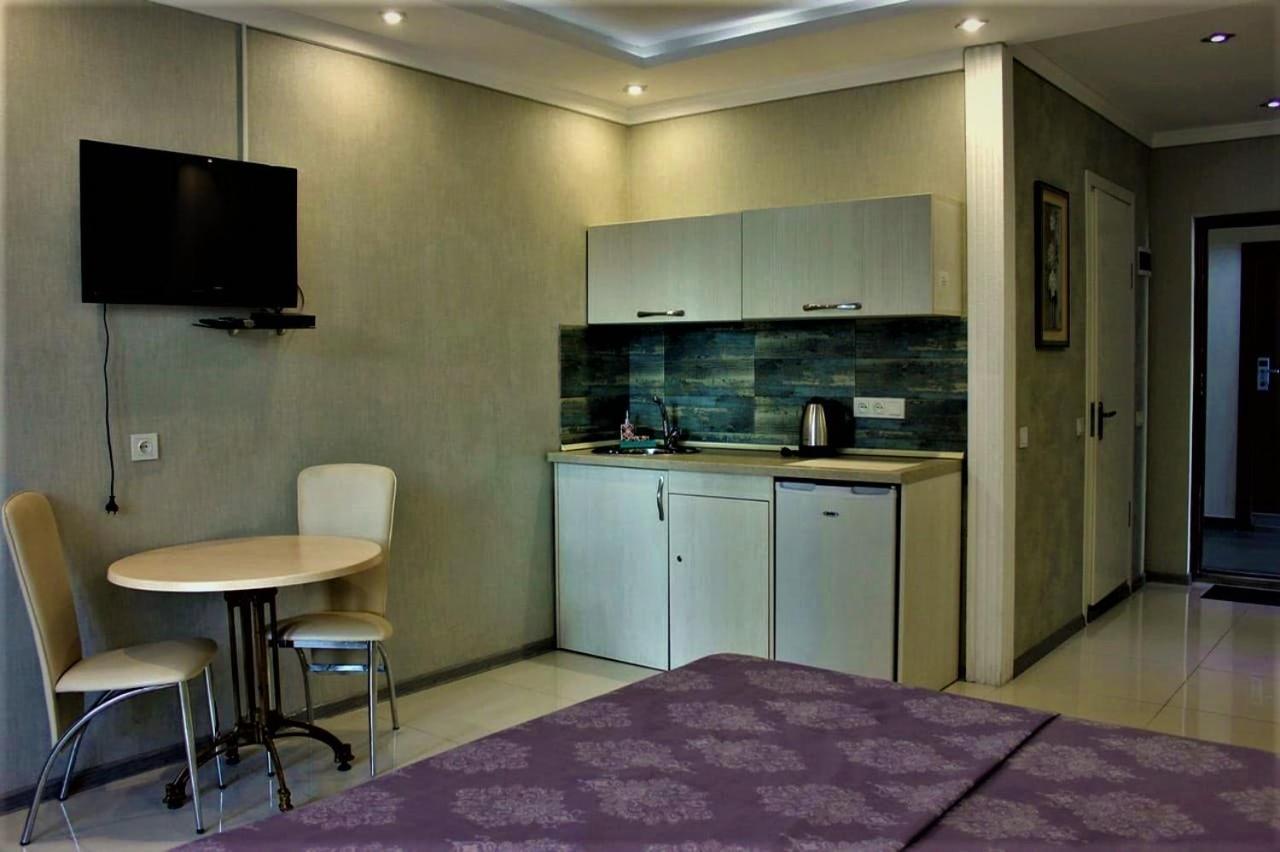 Orbi Lux Apartment Batoemi Buitenkant foto