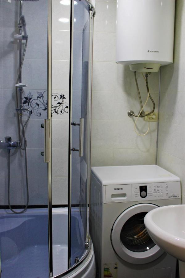 Orbi Lux Apartment Batoemi Buitenkant foto