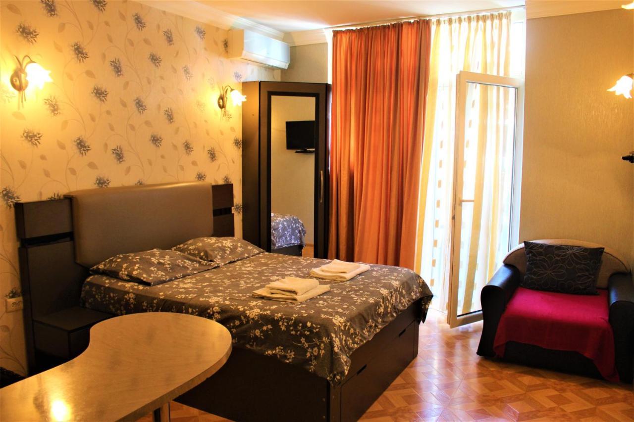 Orbi Lux Apartment Batoemi Buitenkant foto