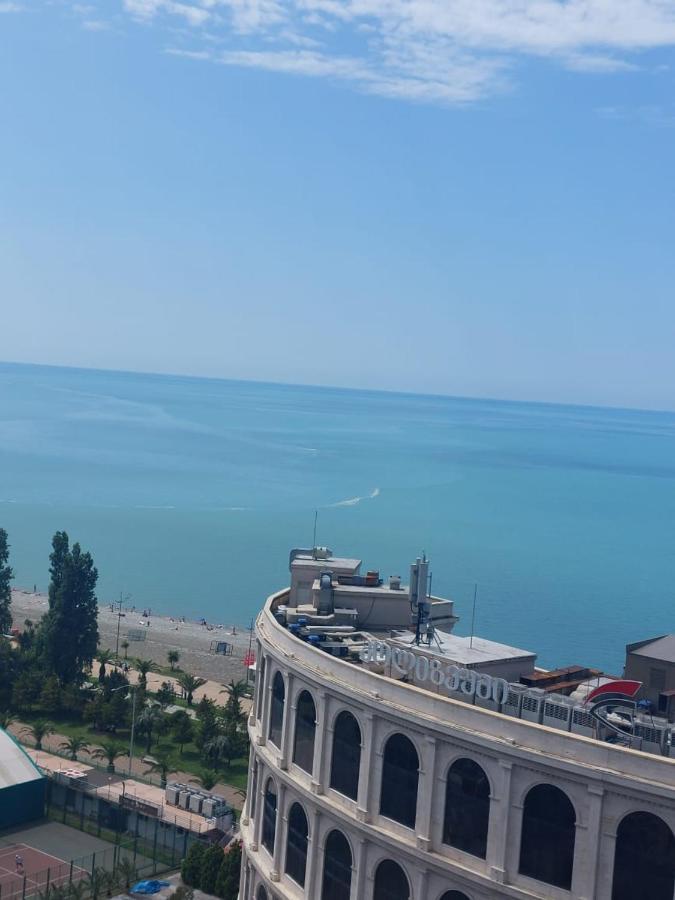 Orbi Lux Apartment Batoemi Buitenkant foto
